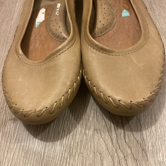 Born “Yara” flats size 7 - Picture 5 of 5